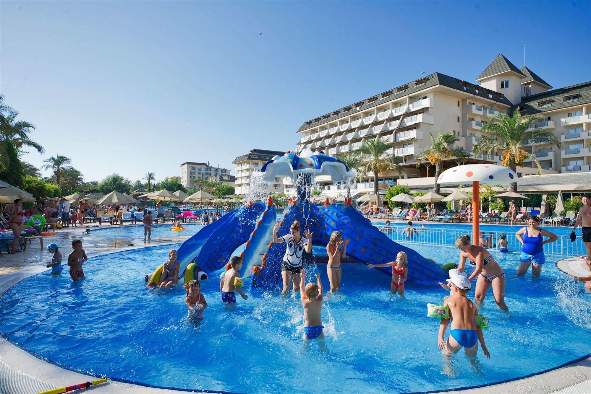 Mc Arancia Resort Hotel Alanya Bagian luar foto