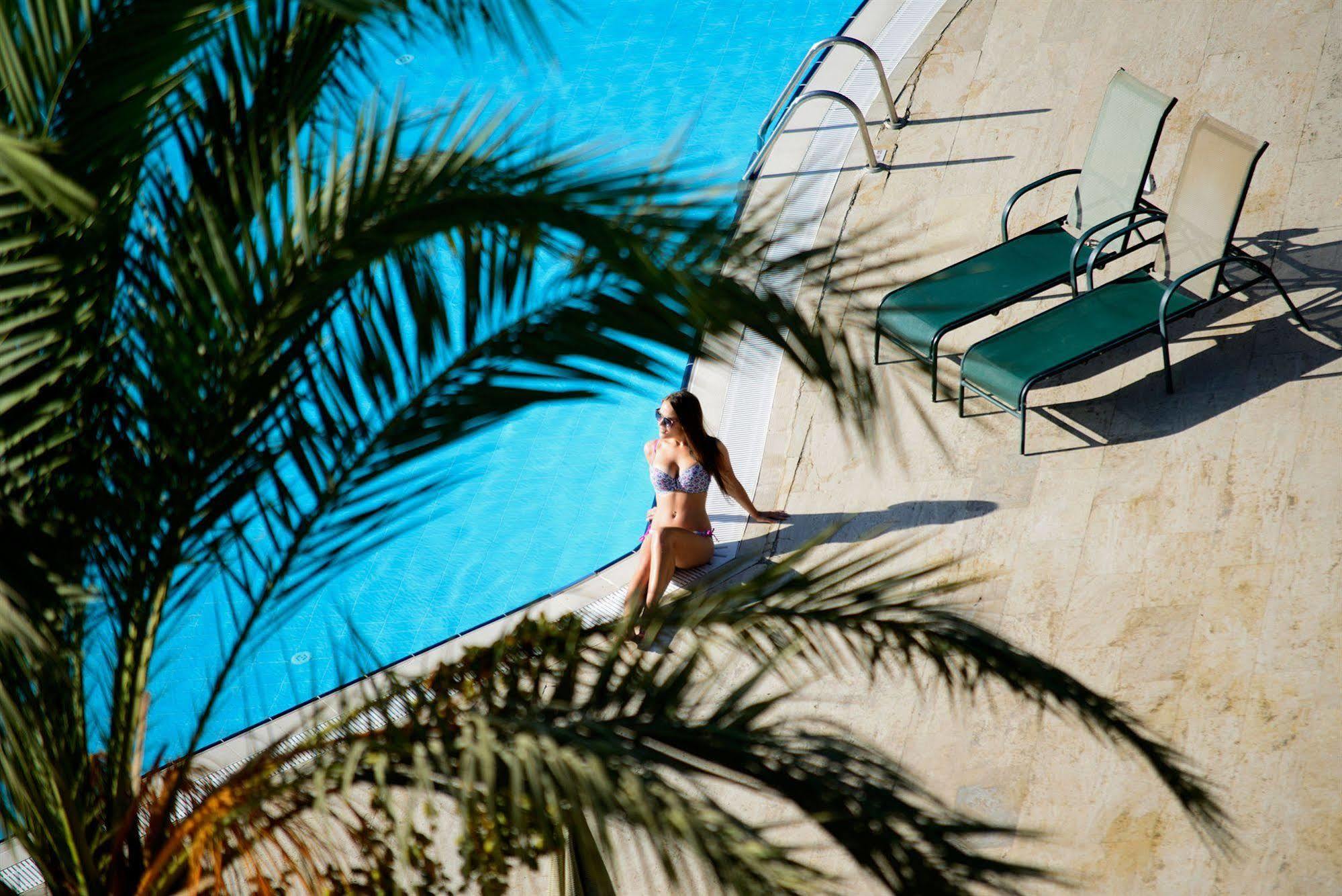 Mc Arancia Resort Hotel Alanya Bagian luar foto